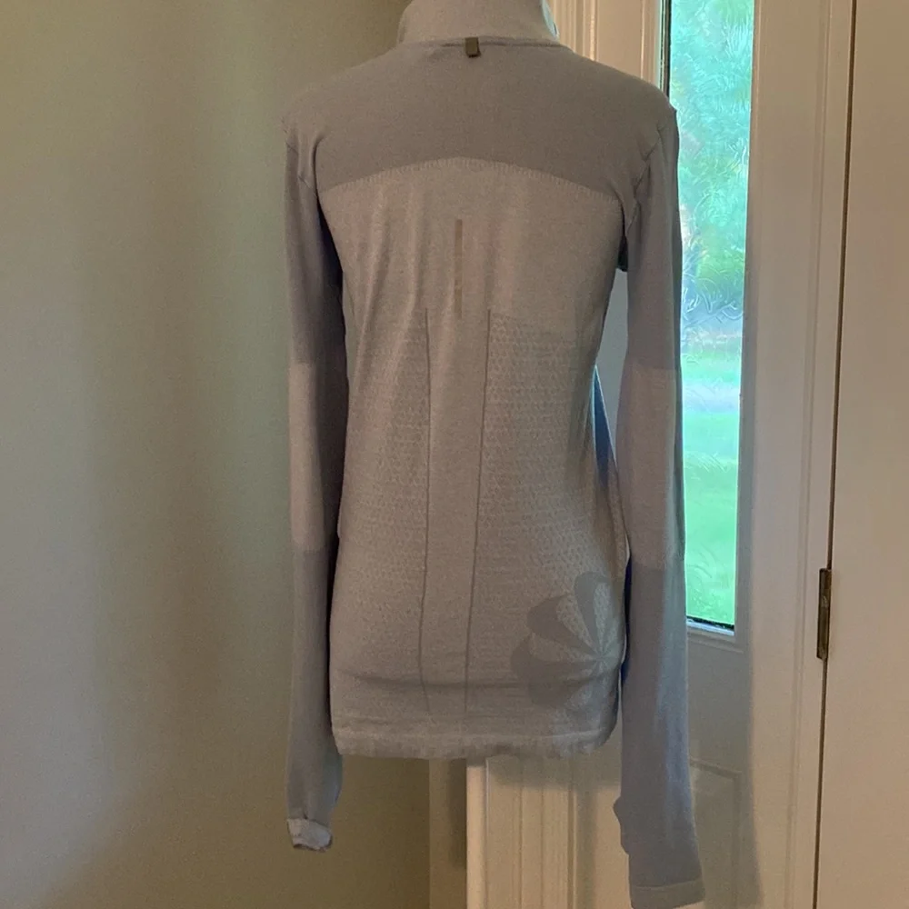 ❤️Nike Light Blue Running Pullover Size Medium! - Picture 6 of 7